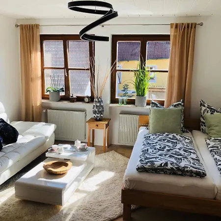 Idyllische In Mossendorf Apartment